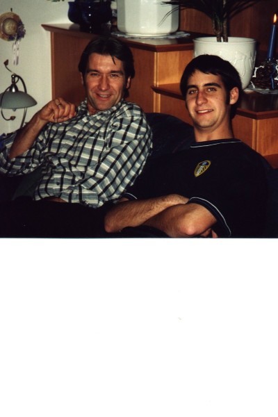 ../Images/Dani+Papa.jpg